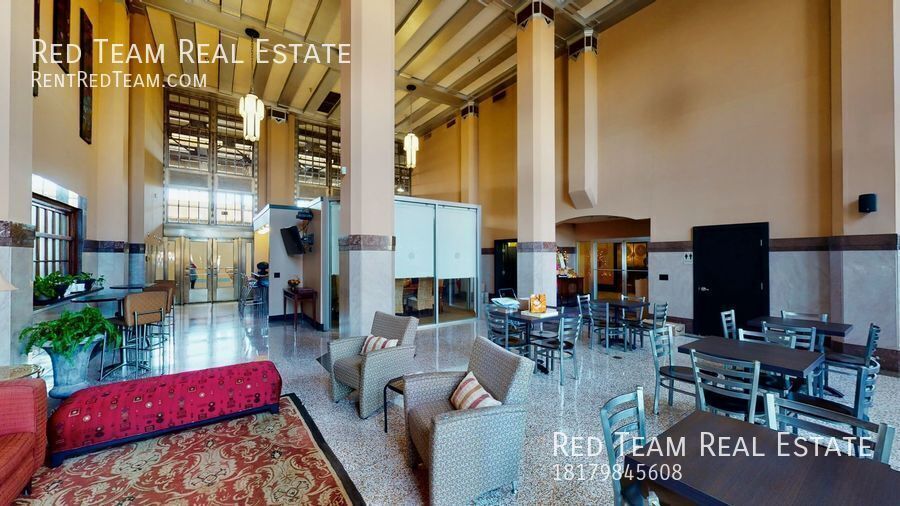 High Rise Views - Historic Charm property image