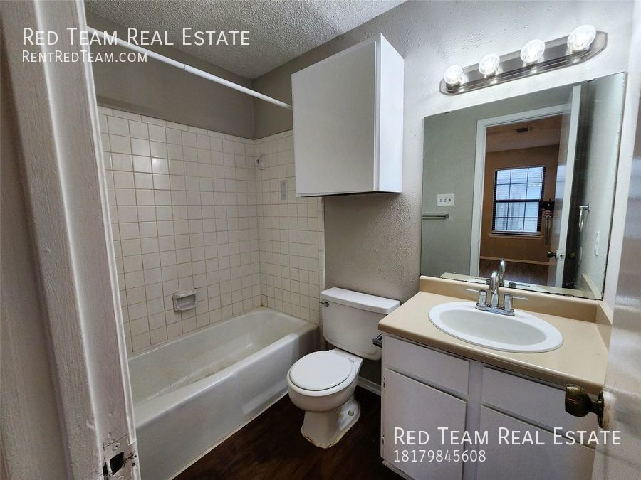 Affordable & Cozy - Zero Security Deposit property image