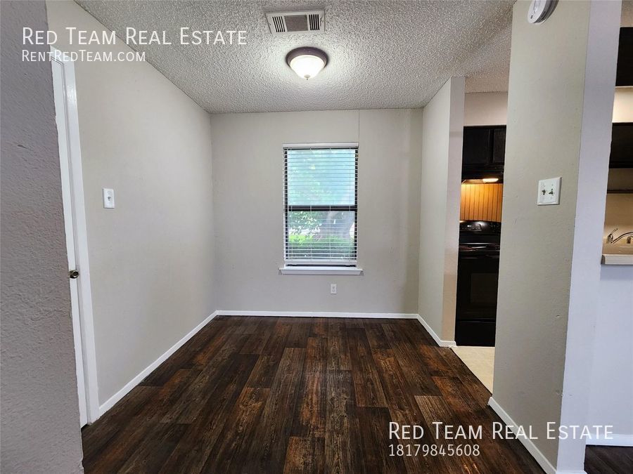 Affordable & Cozy - Zero Security Deposit property image
