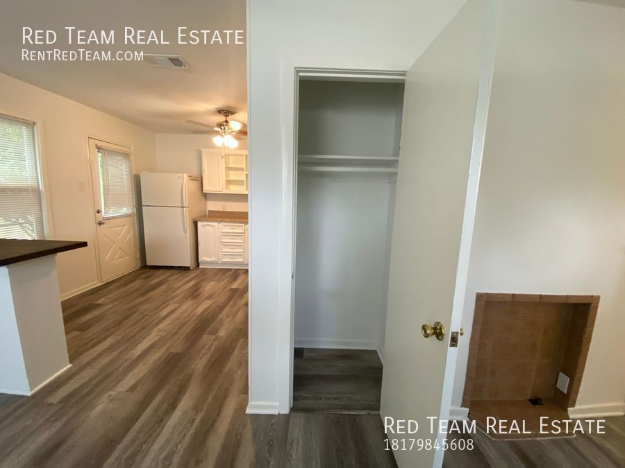 Centrally located Home in Hurst property image