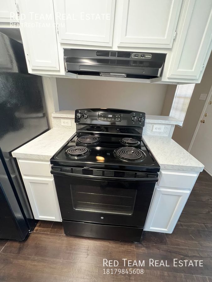 2 Bedroom Apartment Near General Motors property image